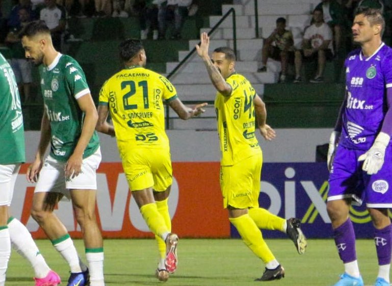 Guarani perde em casa para o Mirassol e vê rival assumir a vice