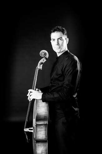 Sinfônica de Campinas recebe violoncelista norte americano em concerto para homenagear Cervantes
