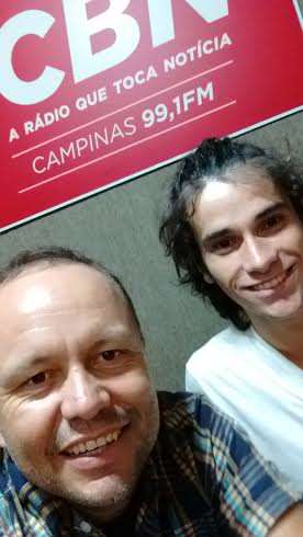 O ator Rodrigo Nasser, da Damião Cia de Teatro fala sobre o projeto carreta palco