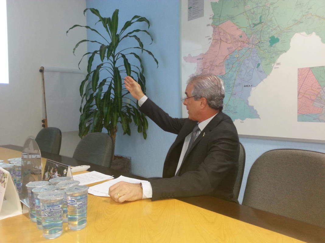 Crise faz cair circulação de carros e multas tem queda em Campinas