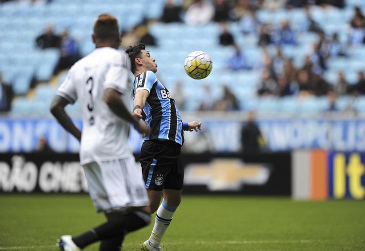 Ponte Preta perde para o Grêmio aos 49 minutos do segundo tempo