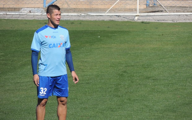 Betinho não aparece e Guarani pode desistir da contratação