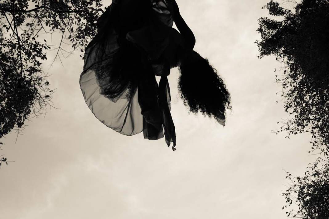 MIS  recebe espetáculo que reúne vídeo, fotografia e dança aérea