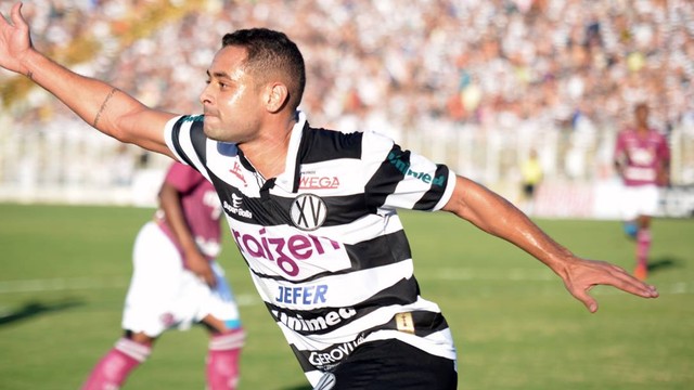 XV de Piracicaba vence a Ferroviária e fica perto do título