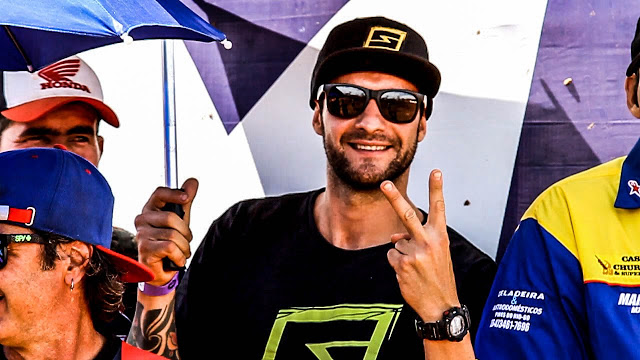 Policia investiga morte de piloto de motocross