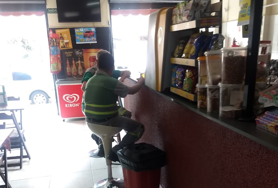 Vereador quer apuração de agentes da Emdec em bar