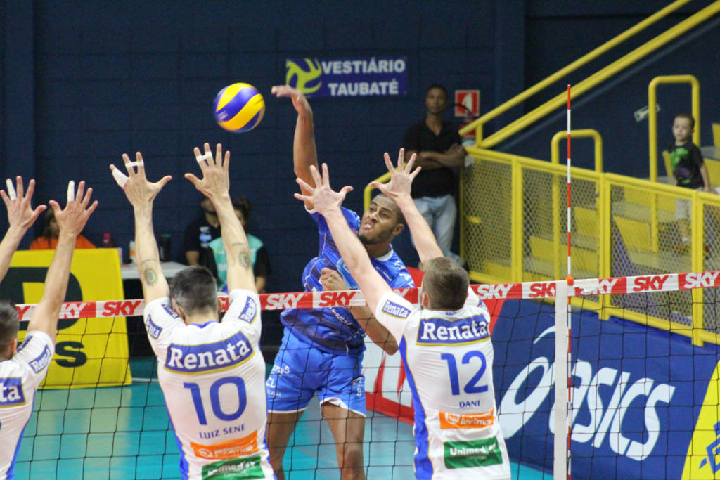 Campinas perde para o Taubaté na Superliga de vôlei