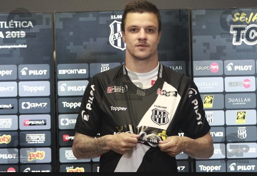 Renato Kayser deve ser a novidade da Ponte na segunda-feira