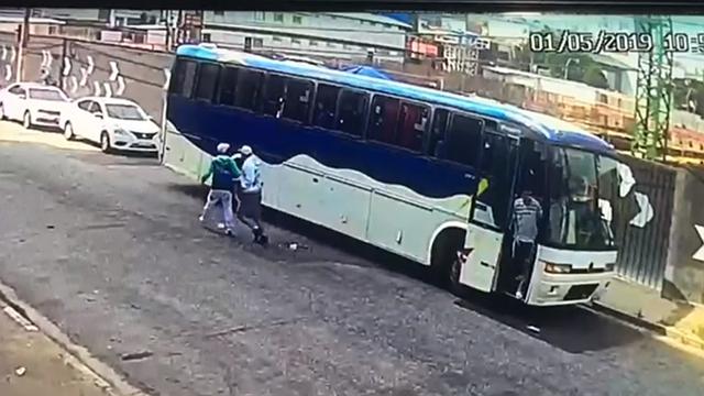 Briga entre torcedores rivais do Palmeiras termina com um baleado e 11 presos em SP