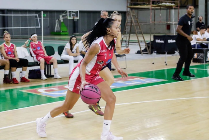 Basquete feminino faz final contra a Colômbia - Hora Campinas