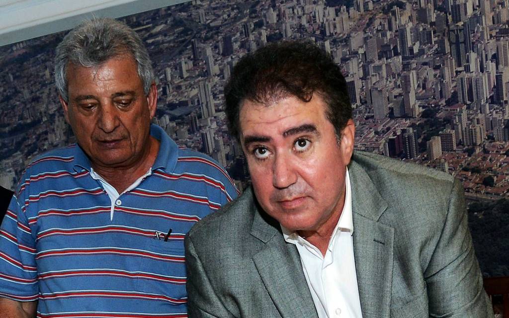 Depois de encontro com Carnielli, Jonas revê decisão e libera projeto da Arena Ponte Preta