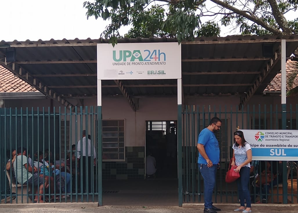 Falta de médico faz UPA atender só urgência e emergência