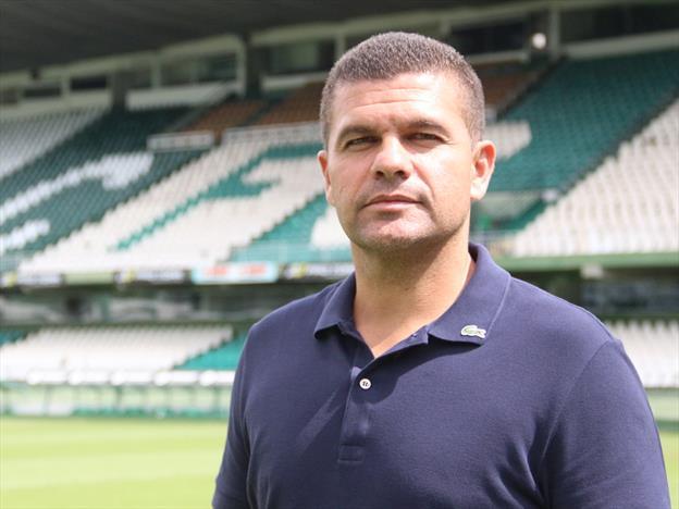 Louzer comanda último treino antes de jogo decisivo contra o Novorizontino  - CBN Campinas 99,1 FM