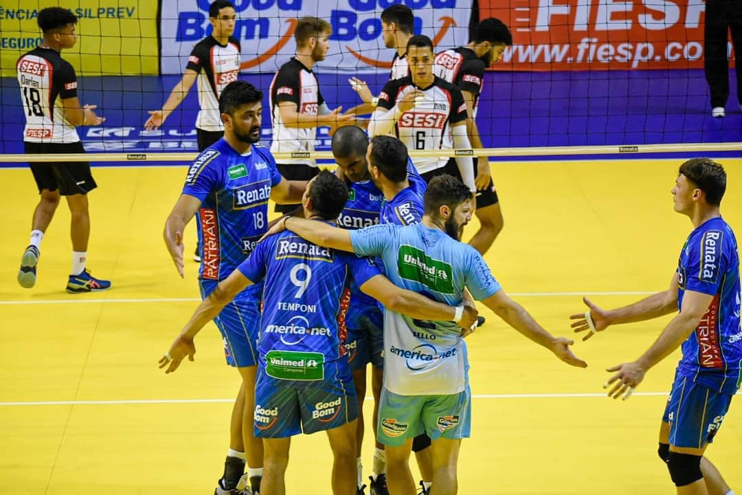Campinas vence a terceira na Superliga masculina