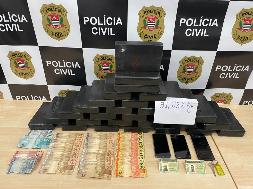 Cocaína Avaliada Em R 1 Milhão é Apreendida Cbn Campinas 99 1 Fm