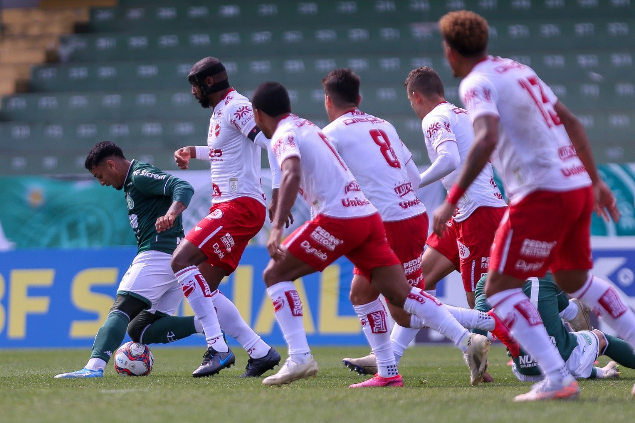 Guarani é atropelado pelo Vila Nova no Brinco
