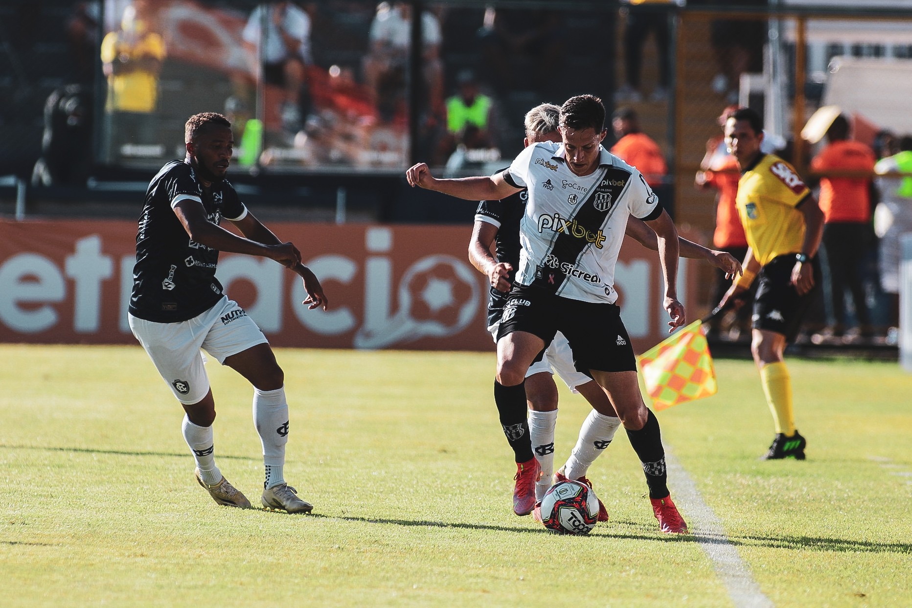 Ponte vence o Remo e abre cinco pontos do Z-4