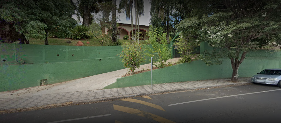 Escola em Lindóia está com aulas suspensas até 6ª-feira por causa da covid-19