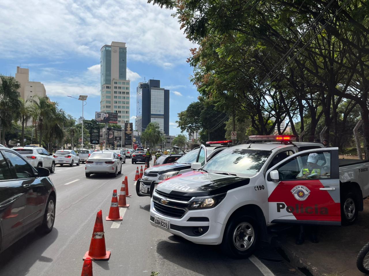 Polícia Militar Realiza Blitz Para Diminuir Crimes Em Campinas Cbn Campinas 991 Fm 6863