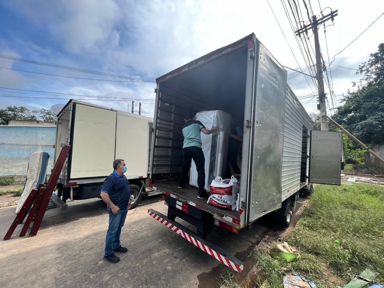 Arrecadação do SOS Chuvas chega a 3,4 toneladas de roupas doadas