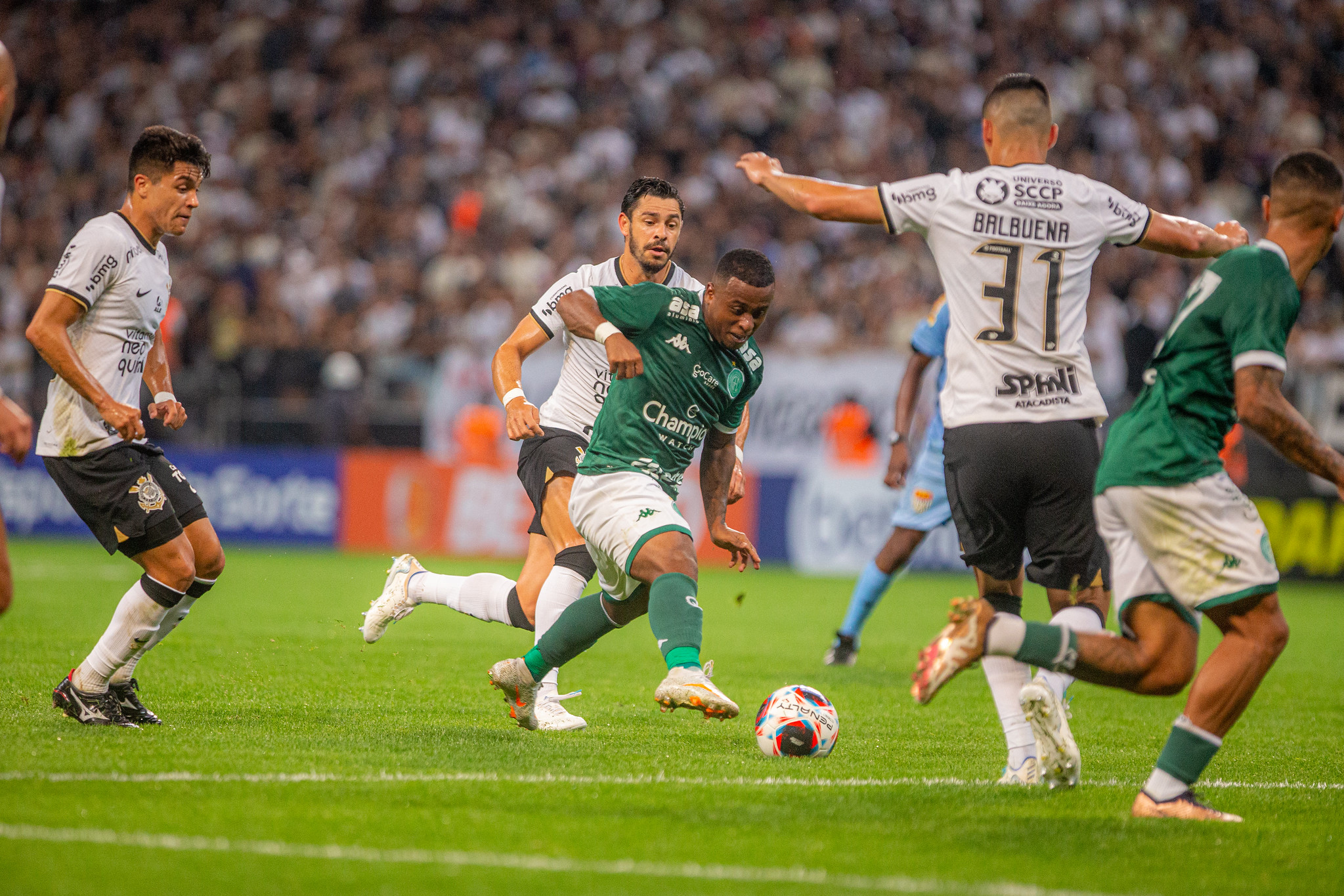 De virada, Guarani perde para o Corinthians fora de casa