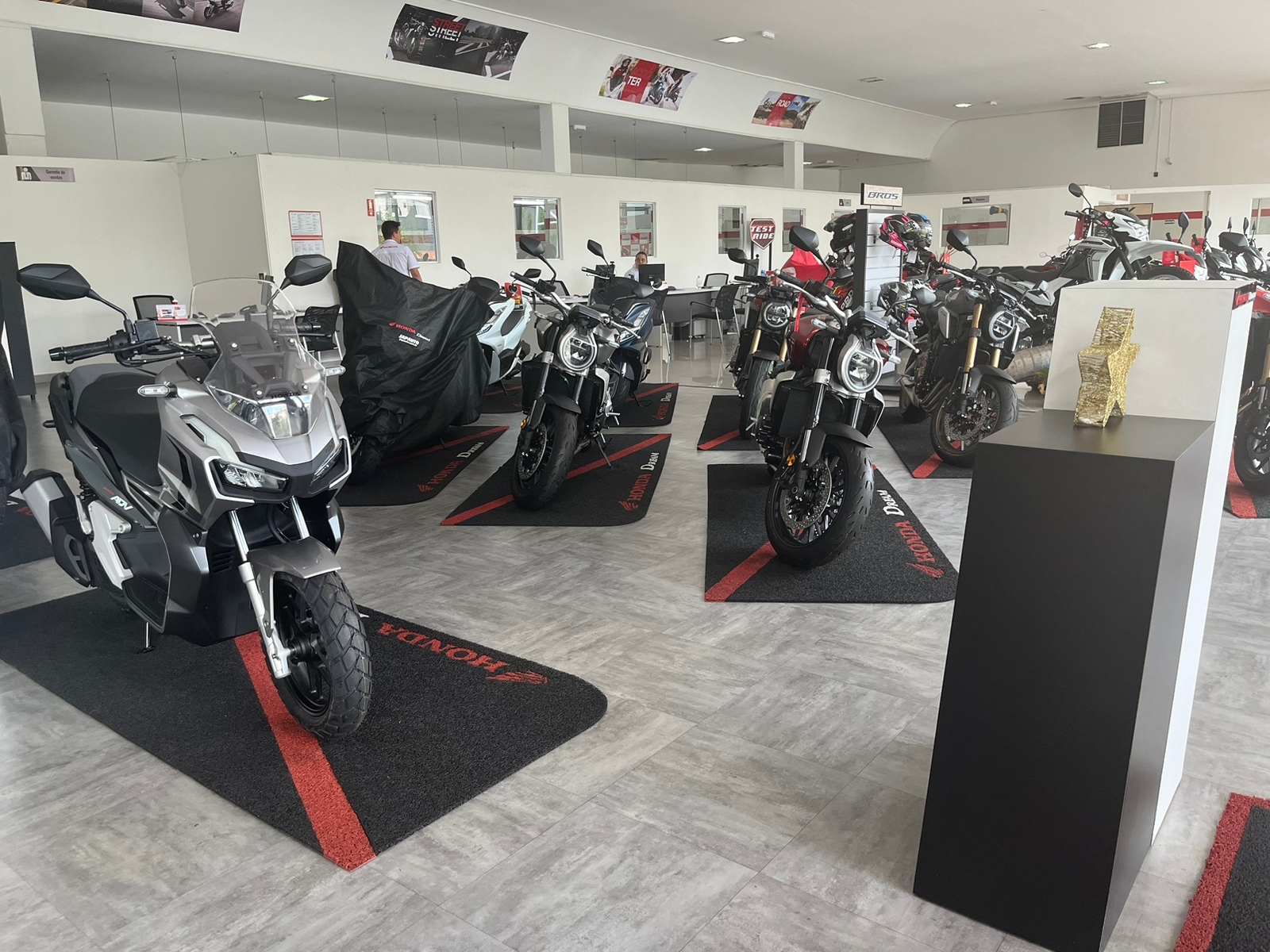 Indústria de motocicletas tem crescimento de 18% em 2022