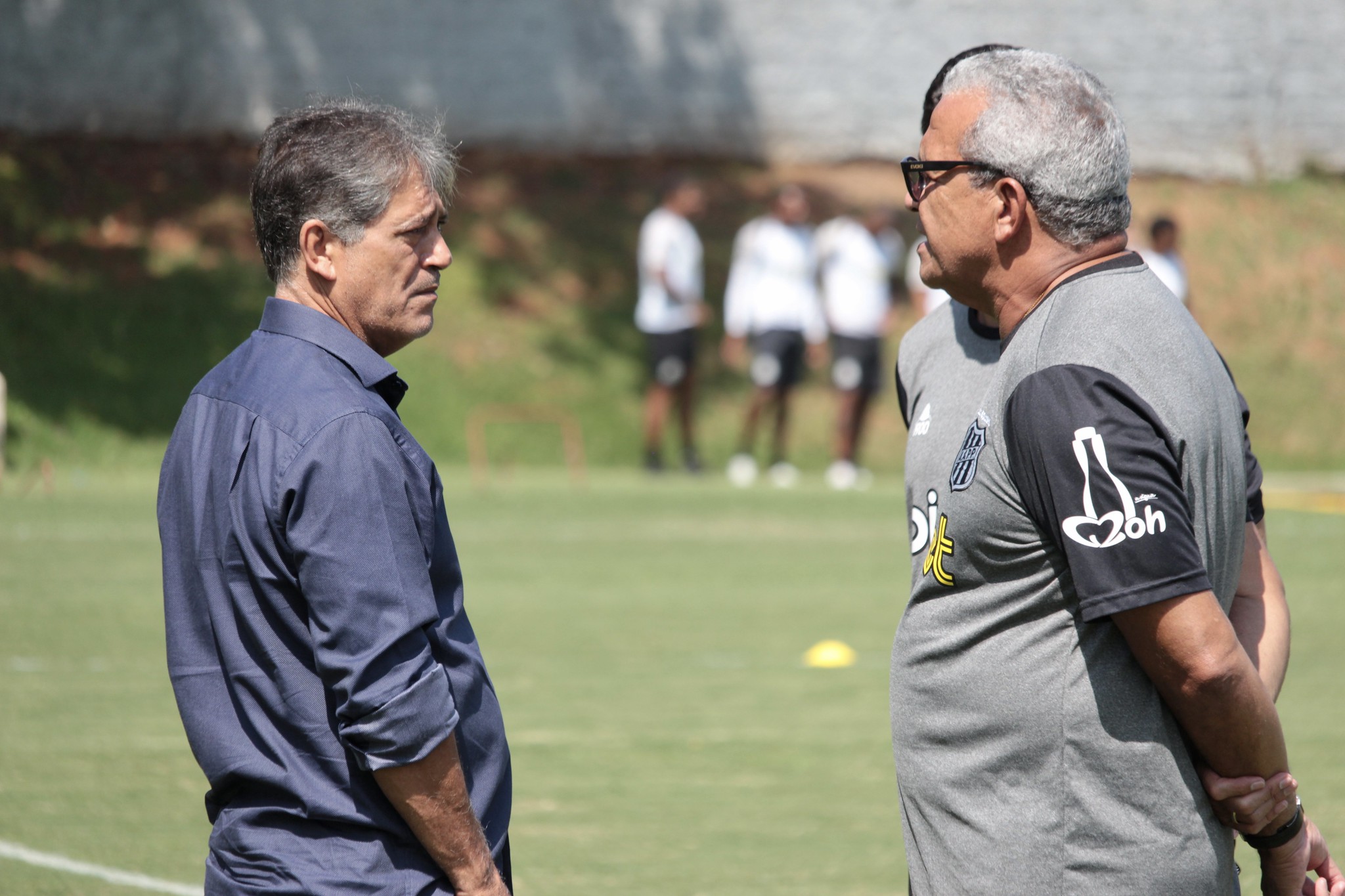 Ponte Preta busca atacante para fechar contratações na Série A2