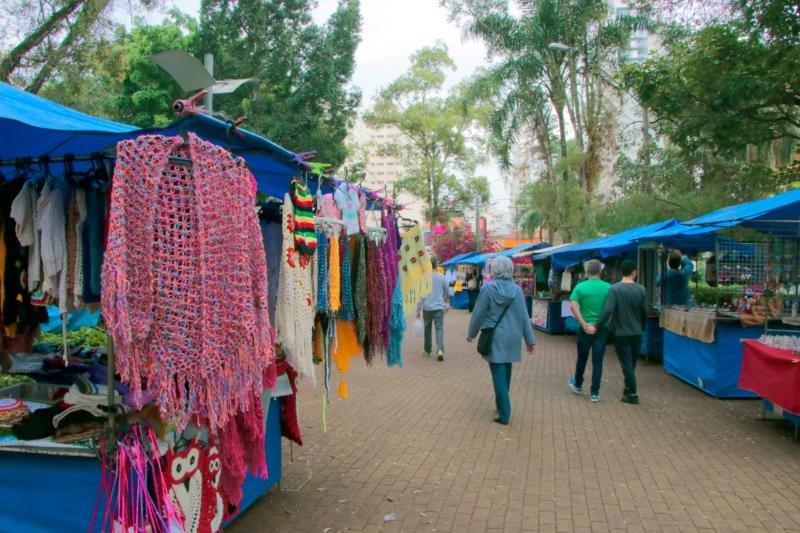Feira Hippie volta a ter versão itinerante e começa no Jd. Nova Europa