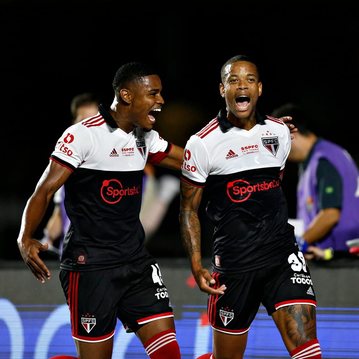 Quase classificado, São Paulo pensa em rodar elenco no Paulistão