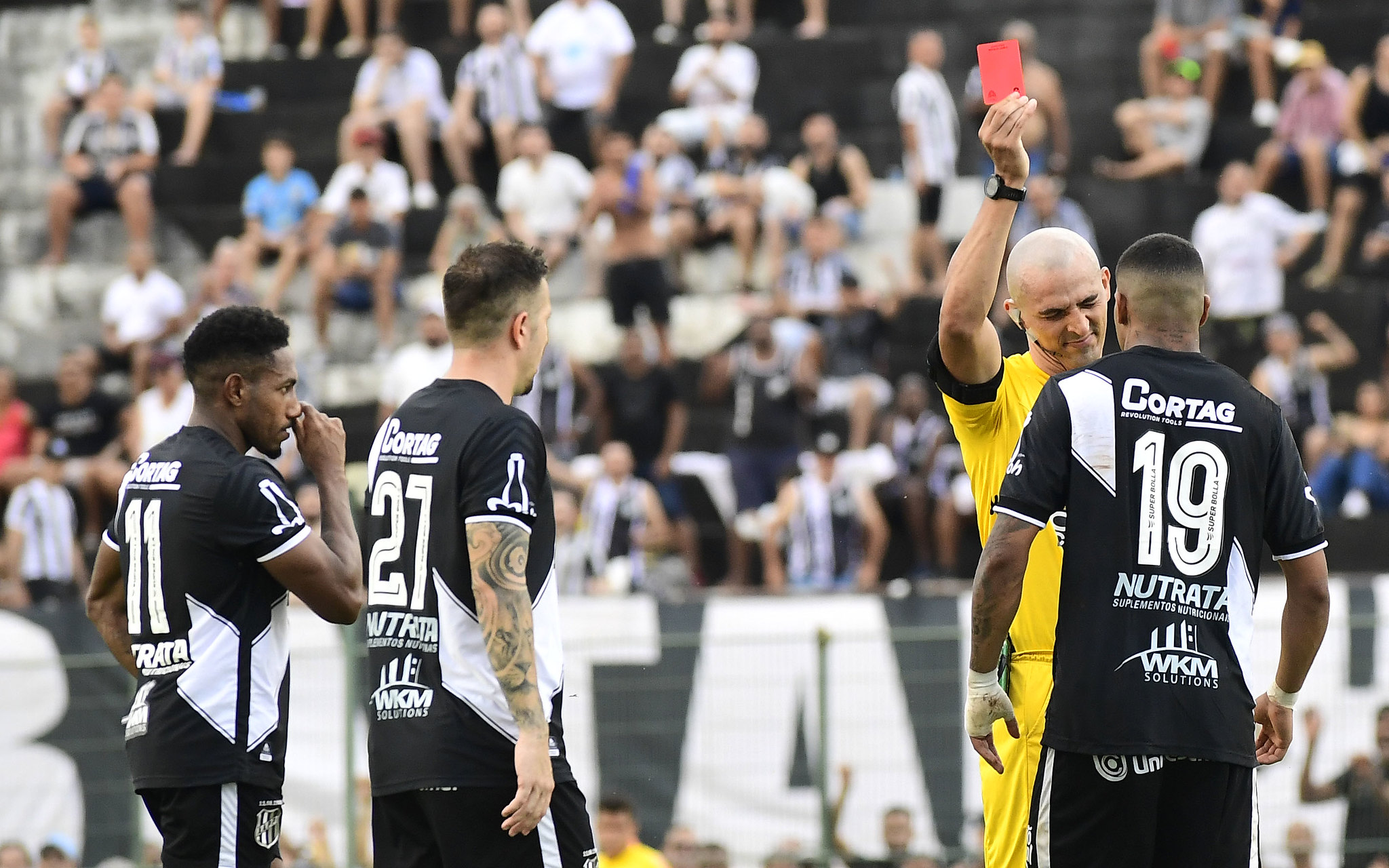 Jeh e Pablo Dyego serão julgados pelo TJD-SP e podem ficar fora do segundo jogo da semi
