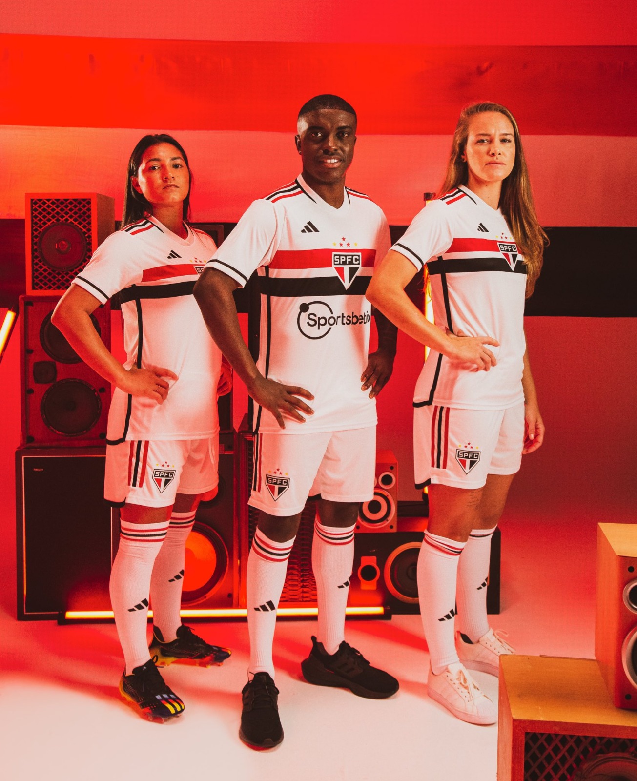 São Paulo lança novo terceiro uniforme para a temporada 2023/24; veja fotos