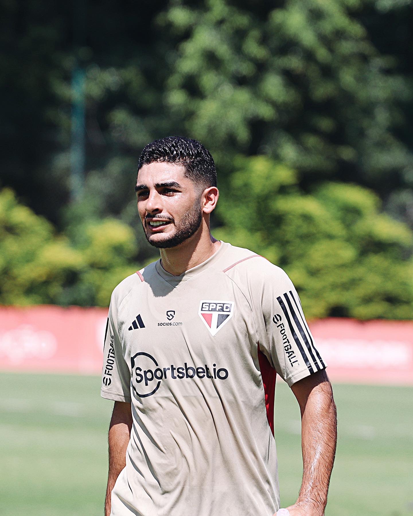 <strong>Michel Araújo faz primeiro treino no São Paulo</strong>