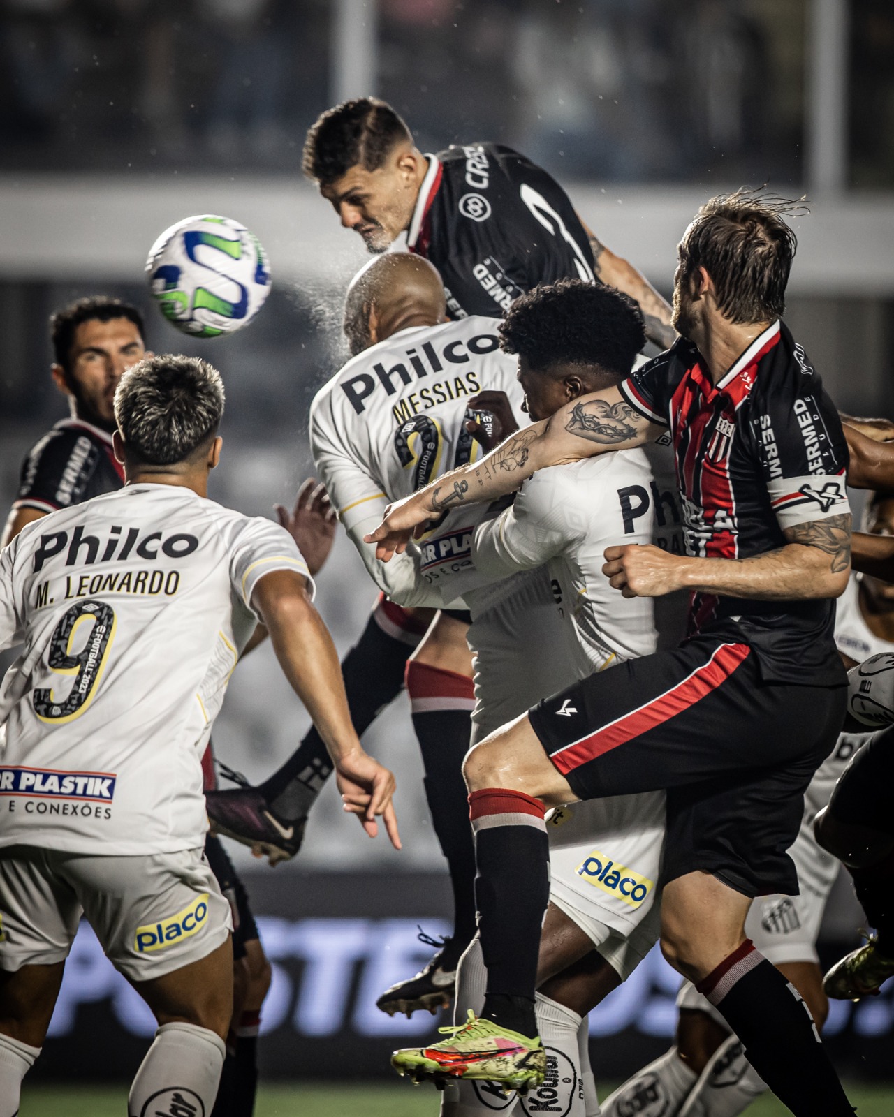 Técnico Odair Hellmann não deve mudar o Santos contra o América-MG