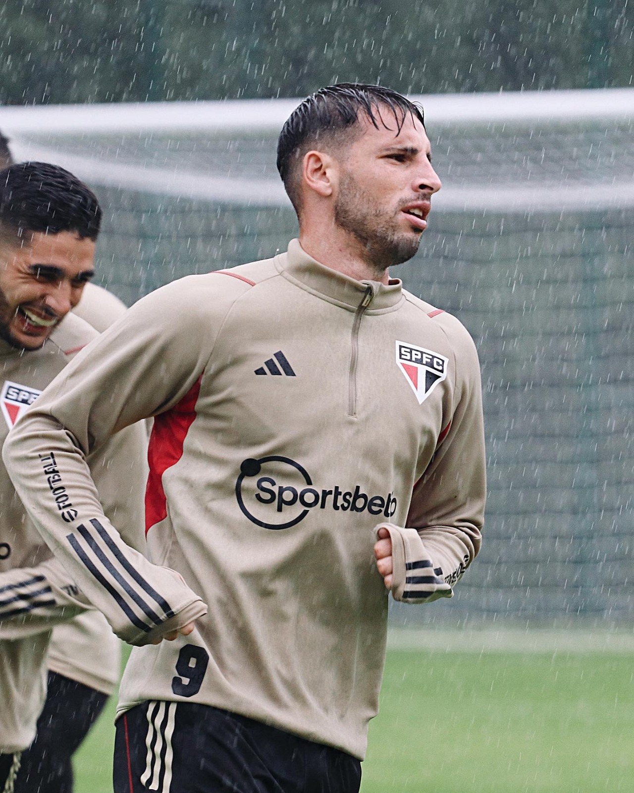 Em clima tranquilo, São Paulo encara Fortaleza nesta quinta-feira em busca de mais uma vitória
