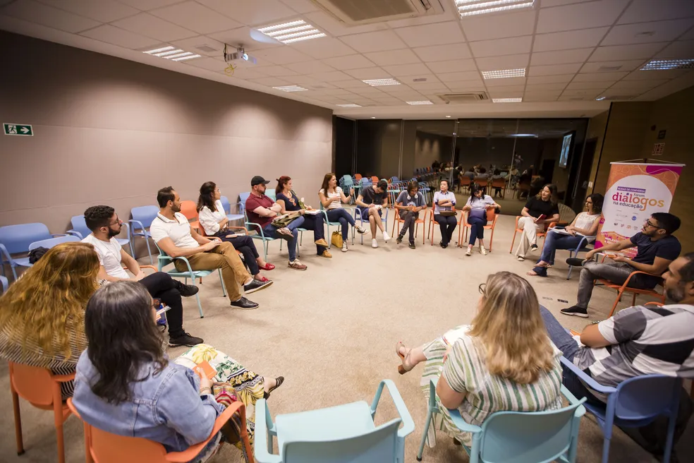 Inscrições para concurso do Fórum Diálogos na Educação são prorrogadas