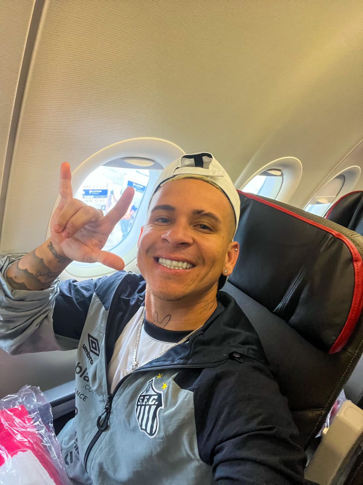 Técnico Odair Hellmann quer a permanência de Soteldo no Santos