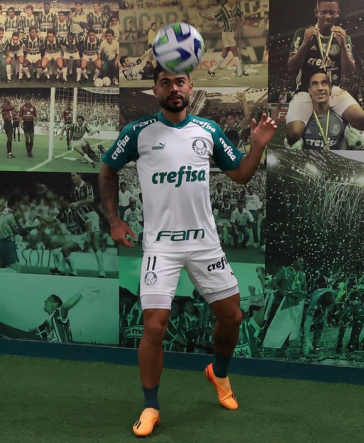 Volta de Bruno Tabata agrada o técnico Abel Ferreira no Palmeiras