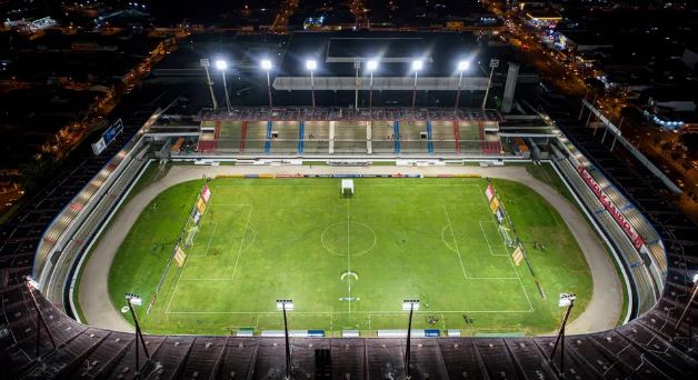 Buscando recuperar os pontos que perdeu em casa, Ponte Preta visita o CRB em Maceió