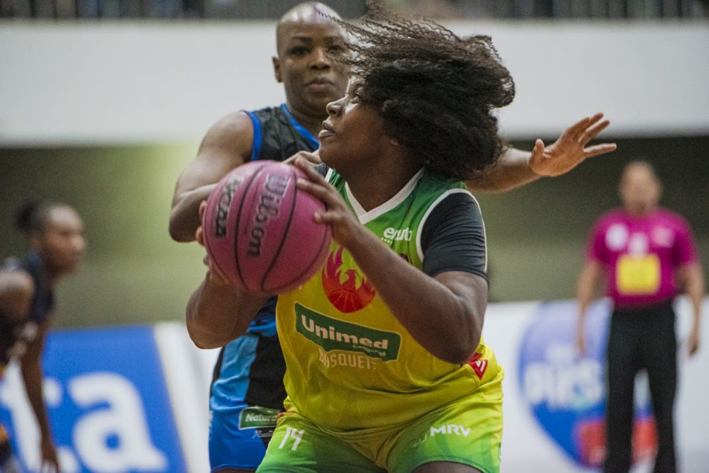 Campinas vence Catanduva e garante vaga na semifinal da LBF