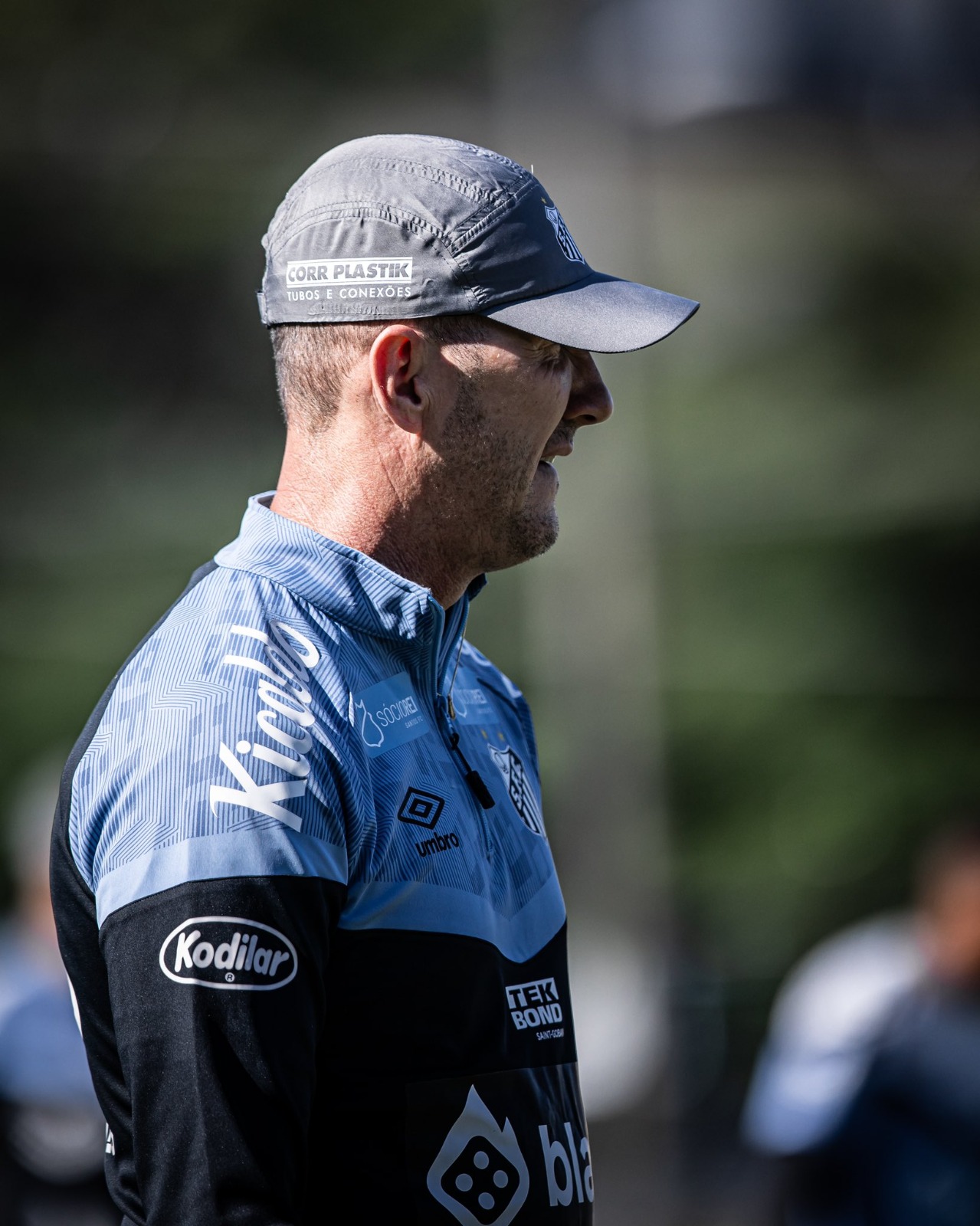 Santos se prepara para enfrentar o Fluminense e poderá ter novidades no ataque