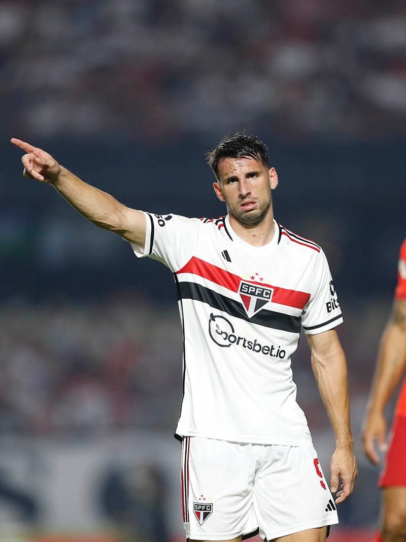 Calleri vai pro jogo e é novidade em São Paulo x Palmeiras pela Copa do  Brasil 2023