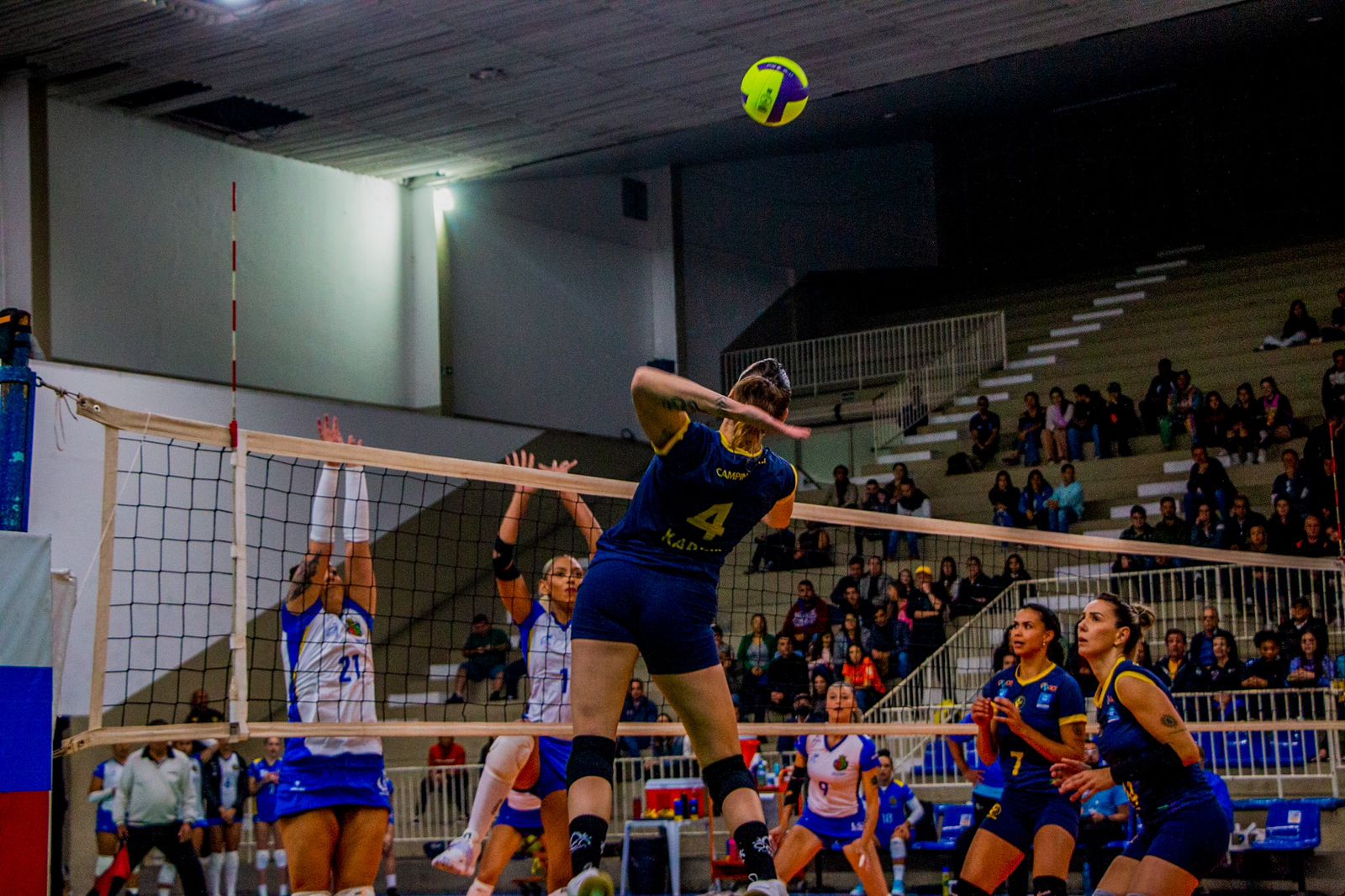 Campinas Vôlei conquista primeira vitória no Campeonato Paulista