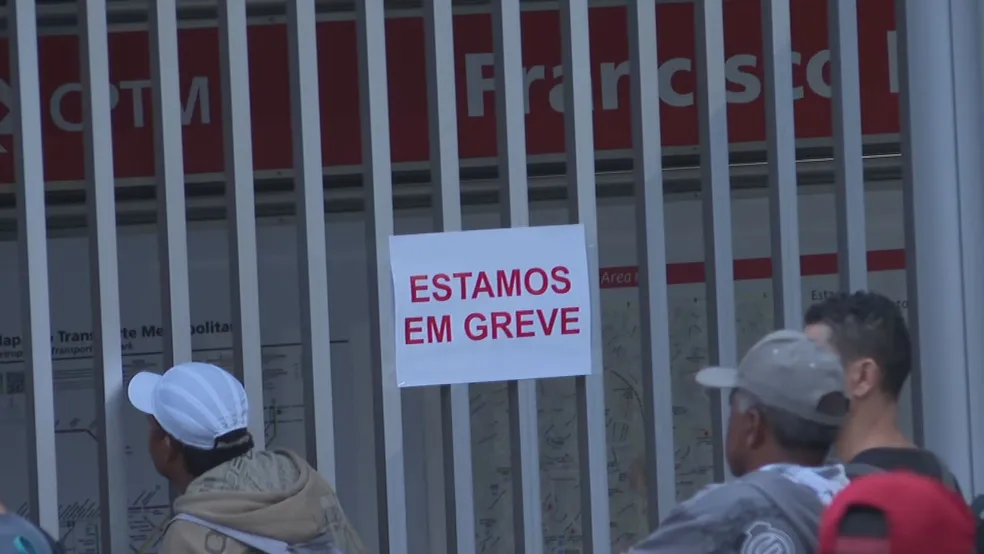 Greve do Metrô e CPTM em São Paulo: veja como está a situação atrásra