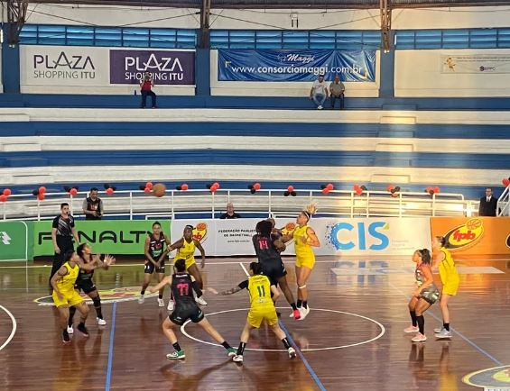 Campinas perde para Santo André e fica fora da decisão do Paulista de basquete