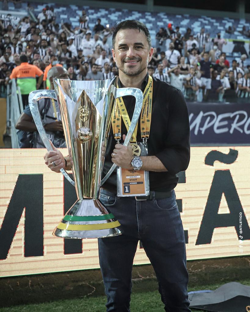Executivo Rodrigo Caetano diz não ao Corinthians e fica no Atlético-MG  
