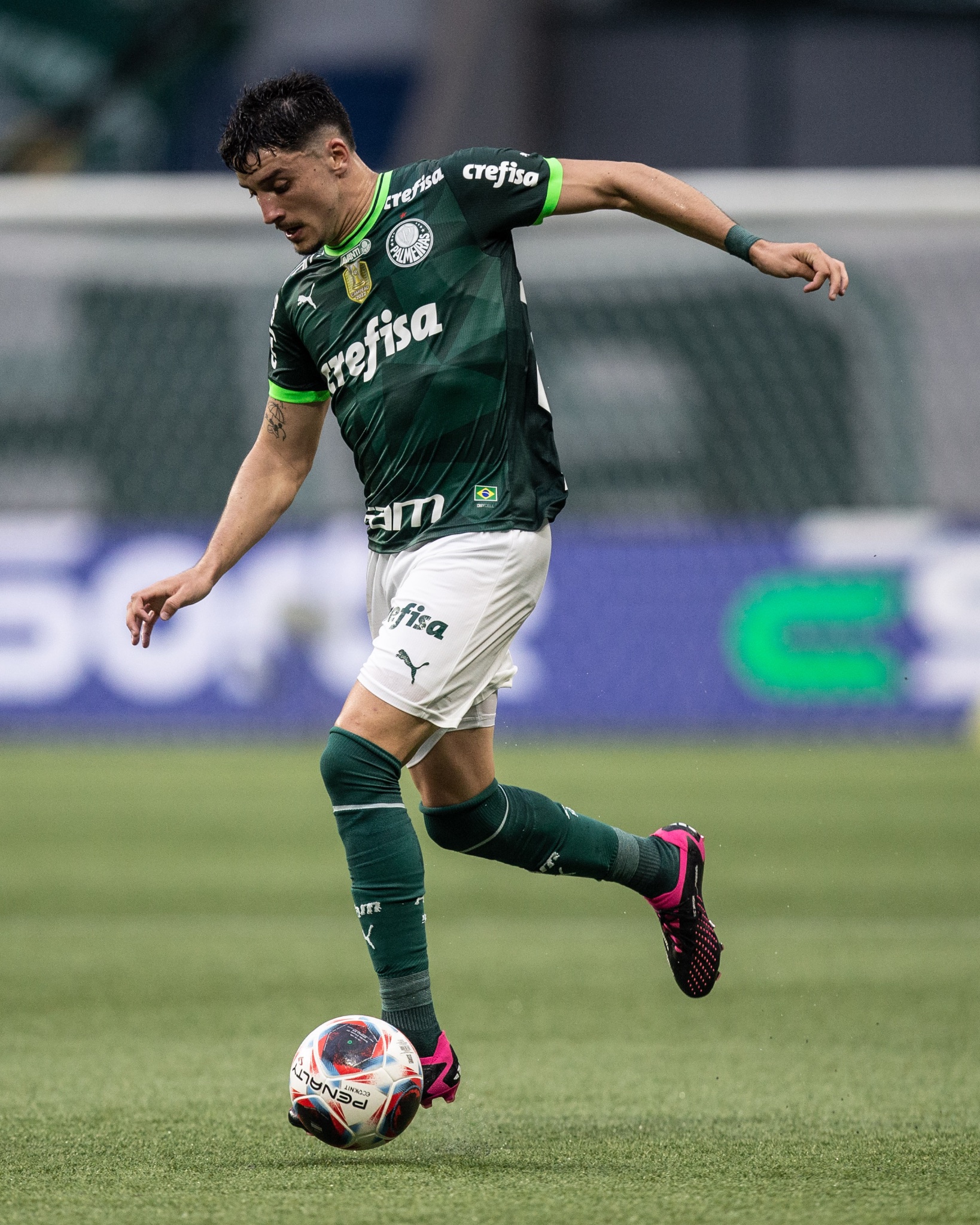 Técnico Abel Ferreira aguarda situação de Piquerez para definir escalação do Palmeiras