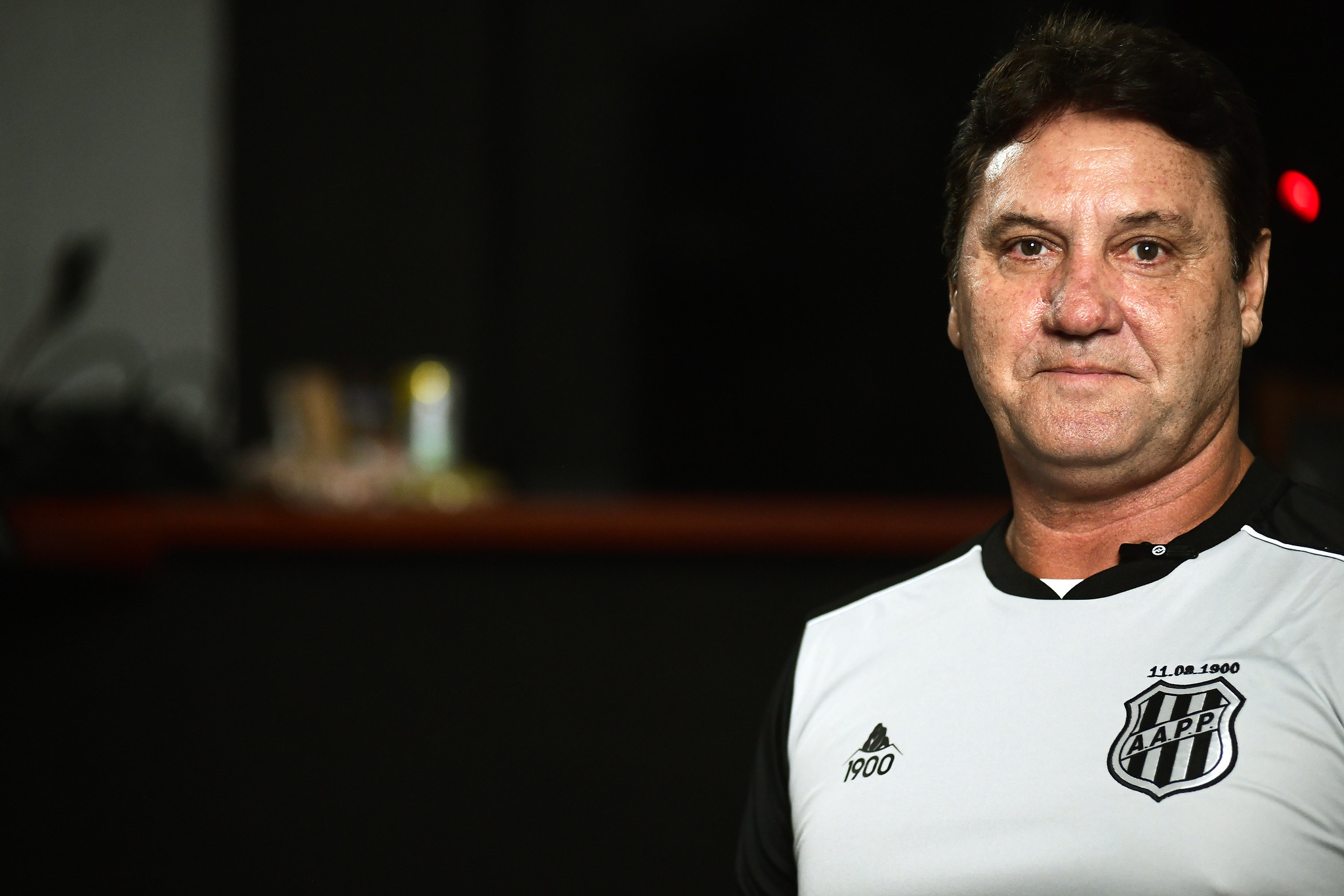 Brigatti avalia reformulação no elenco da Ponte Preta para 2024