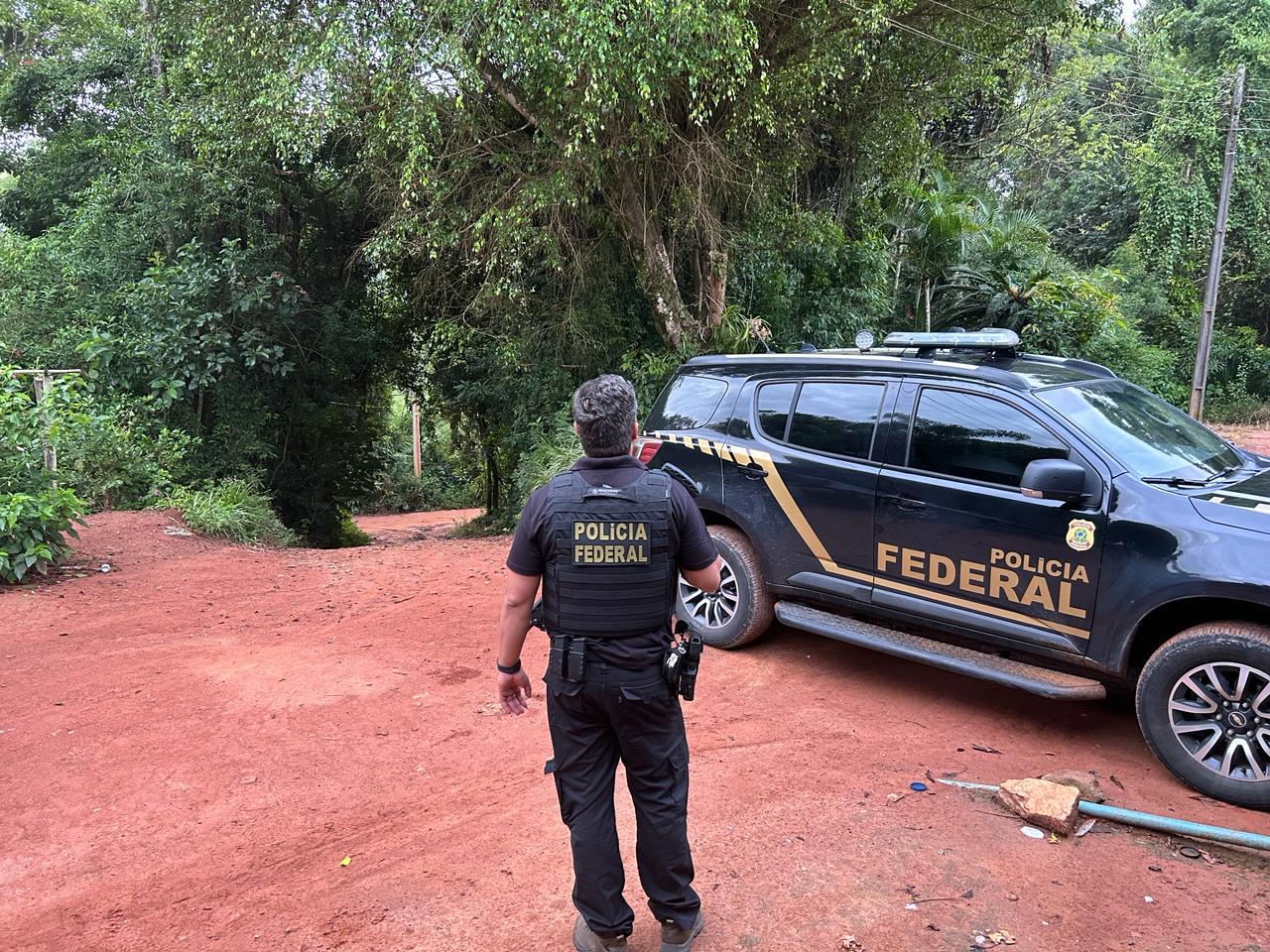 PF prende homem em Atibaia com material pornográfico infantil - CBN  Campinas 99,1 FM