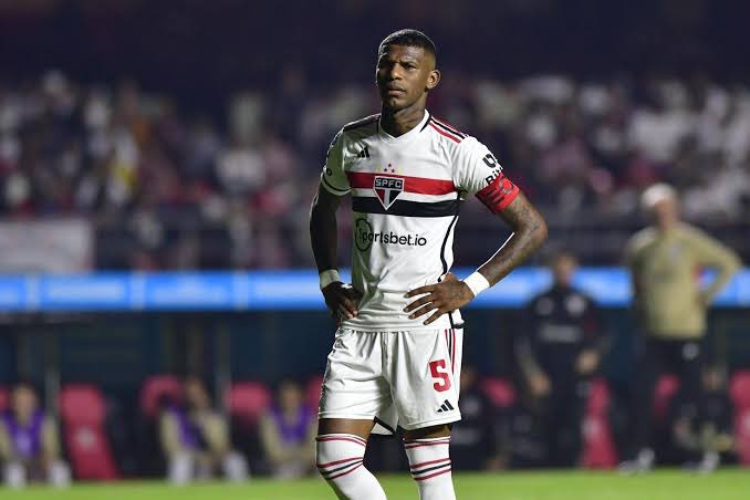 São Paulo conta com zagueiro Arboleda para rodada final contra Ituano