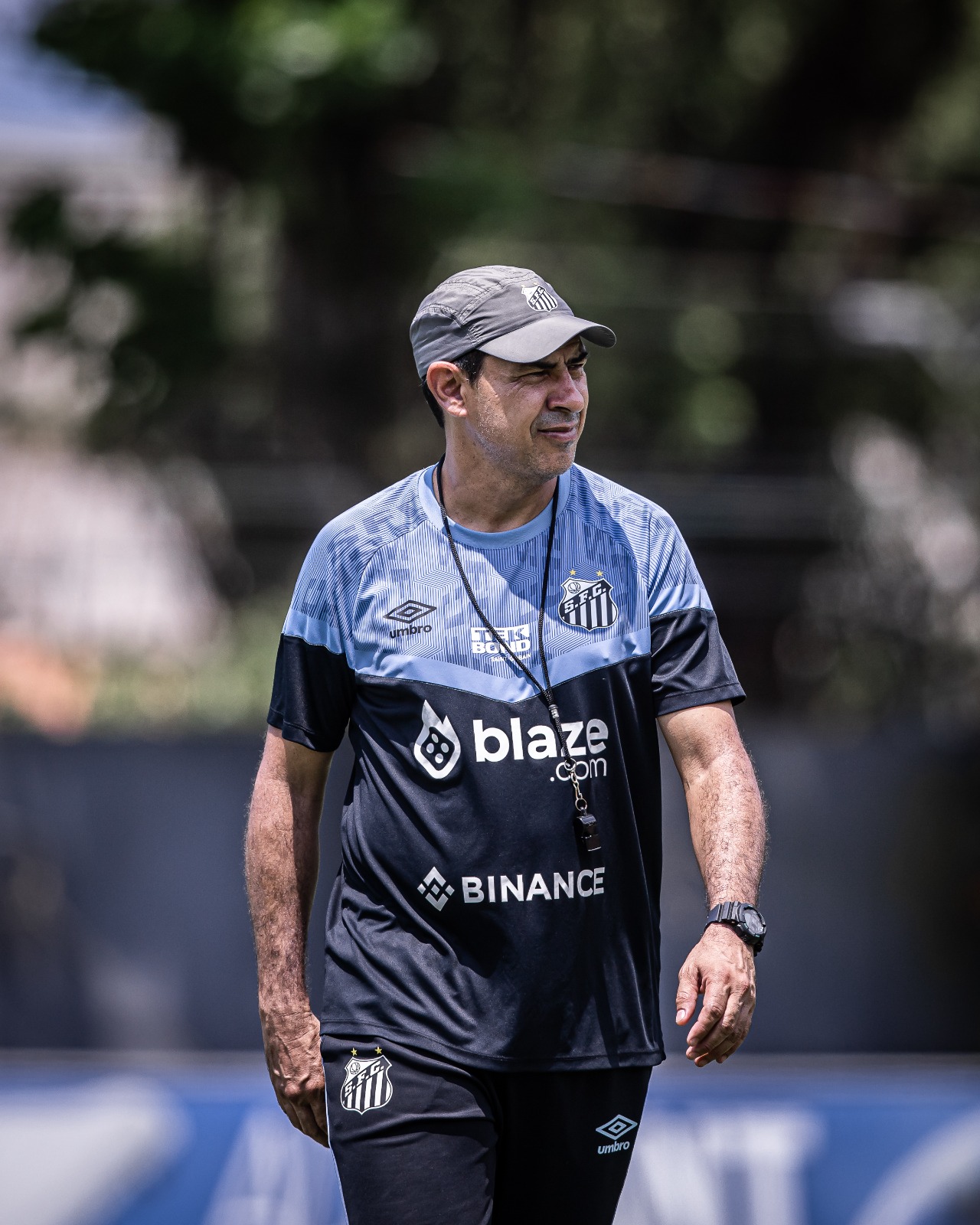 De olho na Série B, Santos corre atrás de reforços para fazer bonito